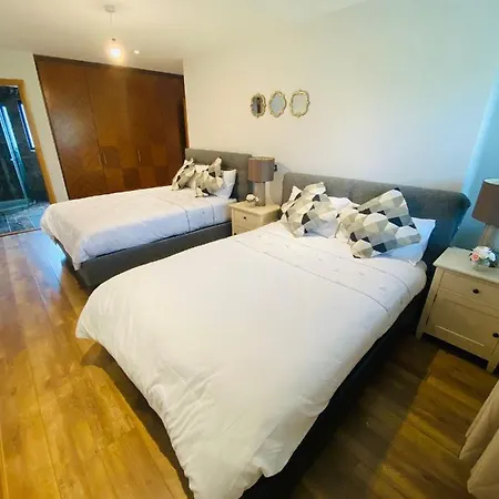 Beach Lodge